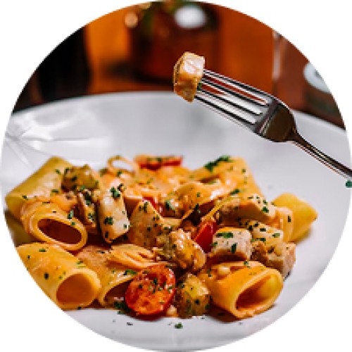 Spicy Chicken Alfredo Pasta